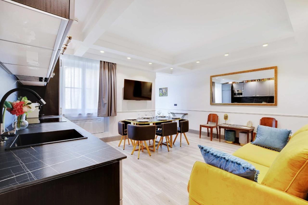 Magnifique appartement - 2BR - 6P - Place de l'Etoile Paris Extérieur photo