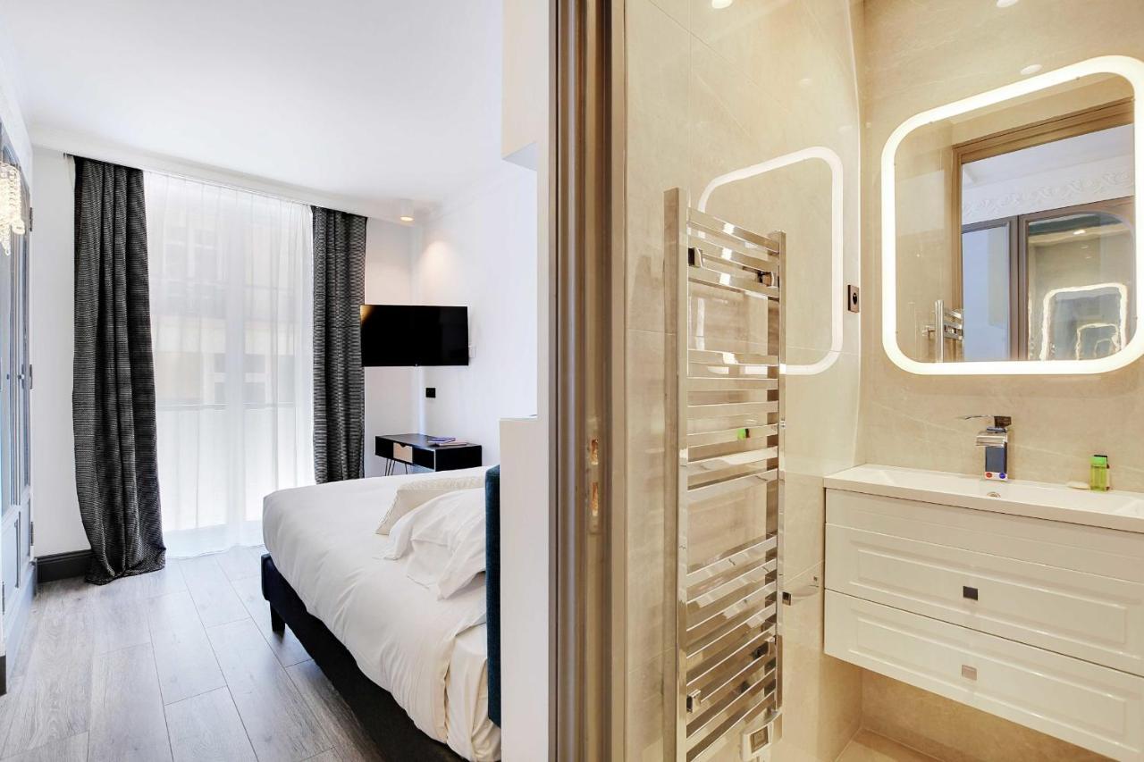 Magnifique appartement - 2BR - 6P - Place de l'Etoile Paris Extérieur photo
